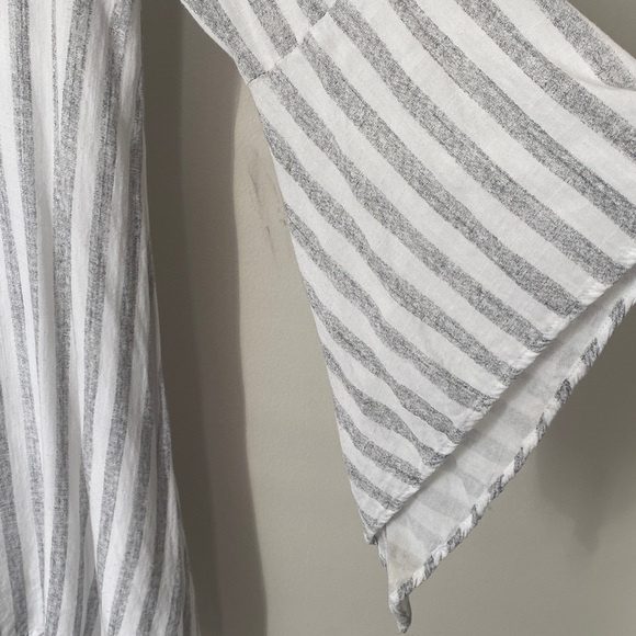 Striped V-Neck Women's Top - Picture 2 of 3